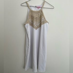 Lilly Pulitzer Pearl Shift Dress in white size 4